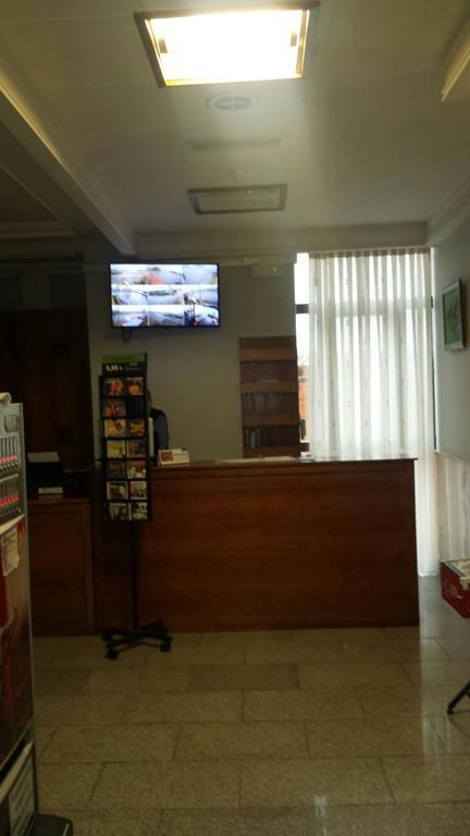 Hostal Botafumeiro Mota del Marques Bagian luar foto